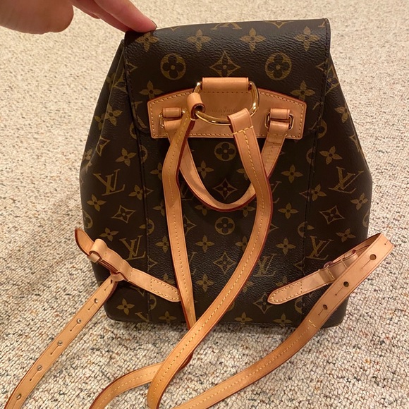 Louis Vuitton Montsouris PM backpack - Picture 2 of 9
